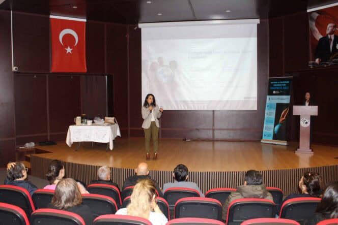 Antalya Büyükşehir ve Gazipaşa Belediyesi'nden iklim değişikliği, sıfır atık ve su tasarrufu eğitimi