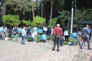 Alanya Belediyesi Ramazan Bayramı öncesi 67 bin çiçek fidesini vatandaşlara dağıtacak