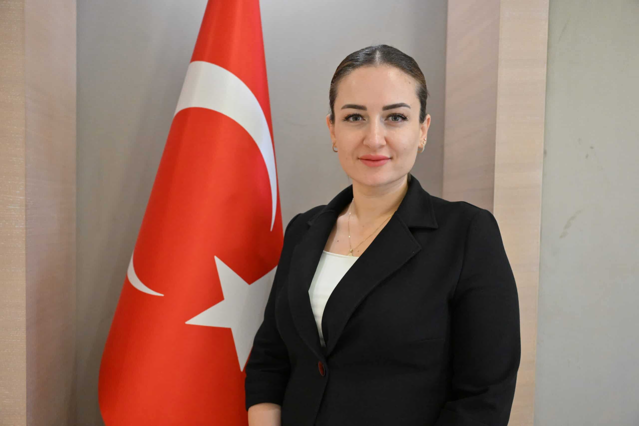 Büşra Özdemir'den İstiklal Marşı'nın Kabulünün 105. Yılı Mesajı