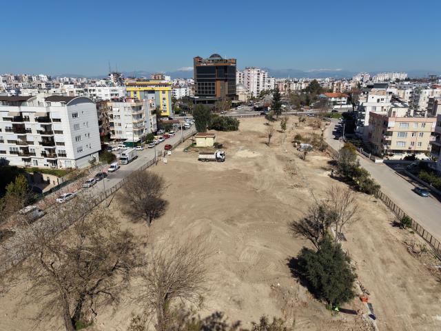 Muratpaşa’dan 16 Bin Metrekarelik Yeni Park Çalışması