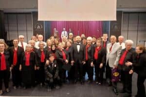 Muratpaşa Belediyesi Yaşlı Evleri Üyeleri Anadolu Ezgileriyle Sahne Aldı