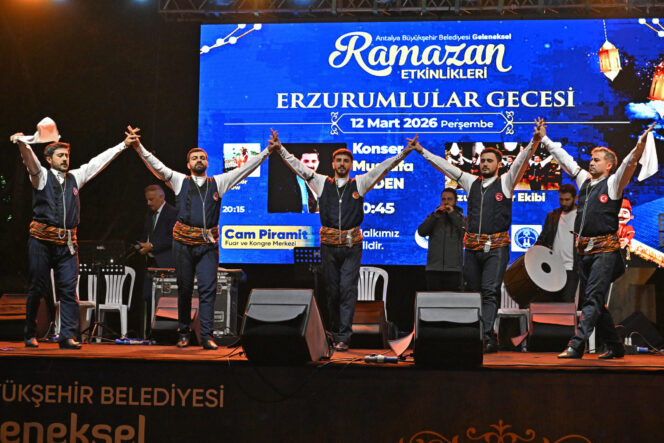 Antalya’da Ramazan Etkinliklerinde Erzurumlular Gecesi Yoğun İlgi Gördü