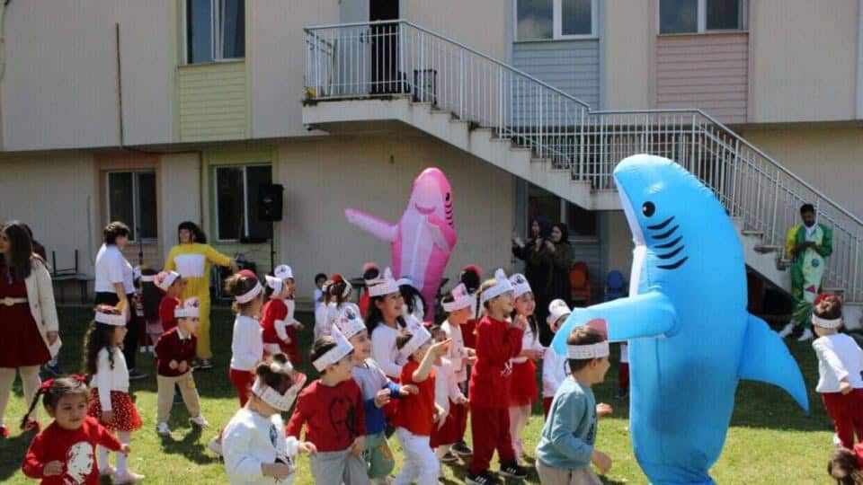 Akdeniz Üniversitesi 75. Yıl Kreşinde 23 Nisan Eğlenceli Oyunlarla Kutlandı