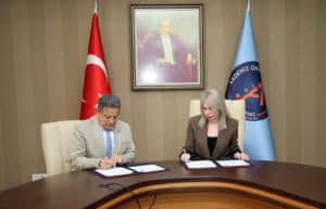 Akdeniz Üniversitesi ve Göynük Fen Lisesi Arasında Eğitimde Dört Yıllık Bilimsel İş Birliği Protokolü İmzalandı