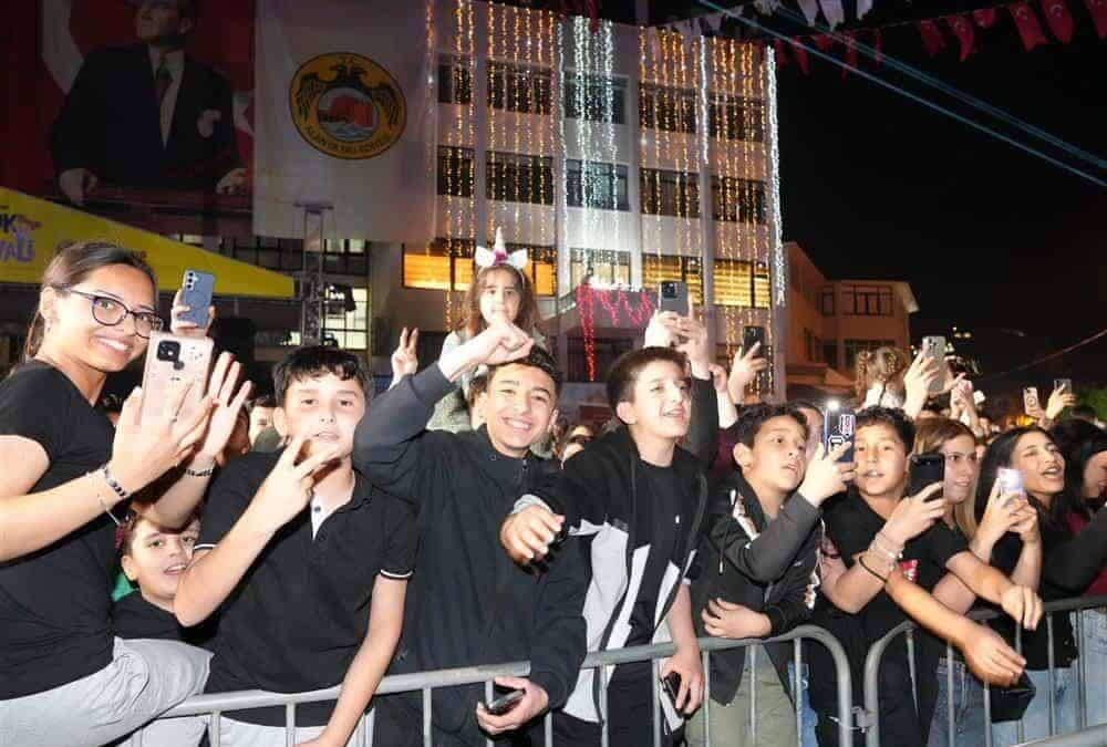 8. Uluslararası Alanya Çocuk Festivali Renkli Etkinliklerle Başladı
