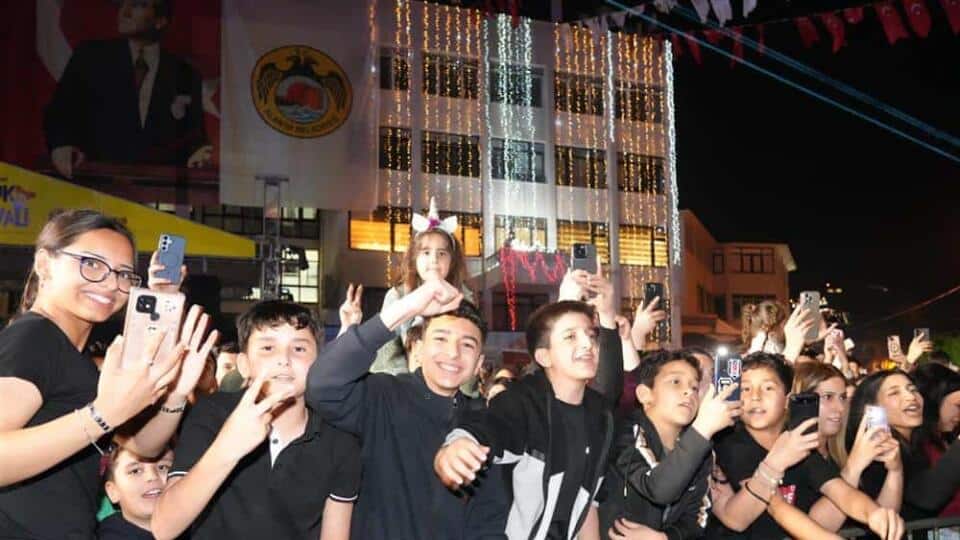 8. Uluslararası Alanya Çocuk Festivali Renkli Etkinliklerle Başladı