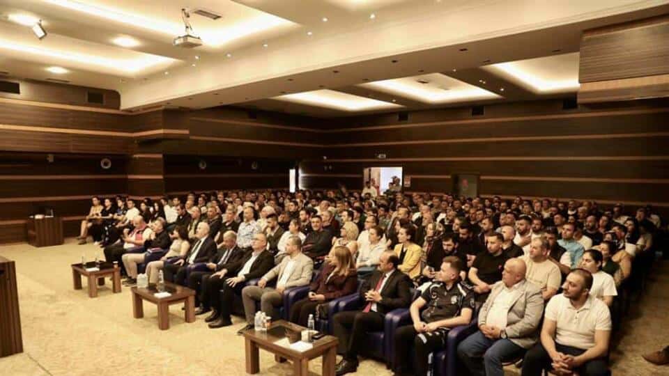 Alanya Belediyesi'nden Turizm Sezonu Öncesi Gıda ve Hijyen Eğitimi Düzenlendi