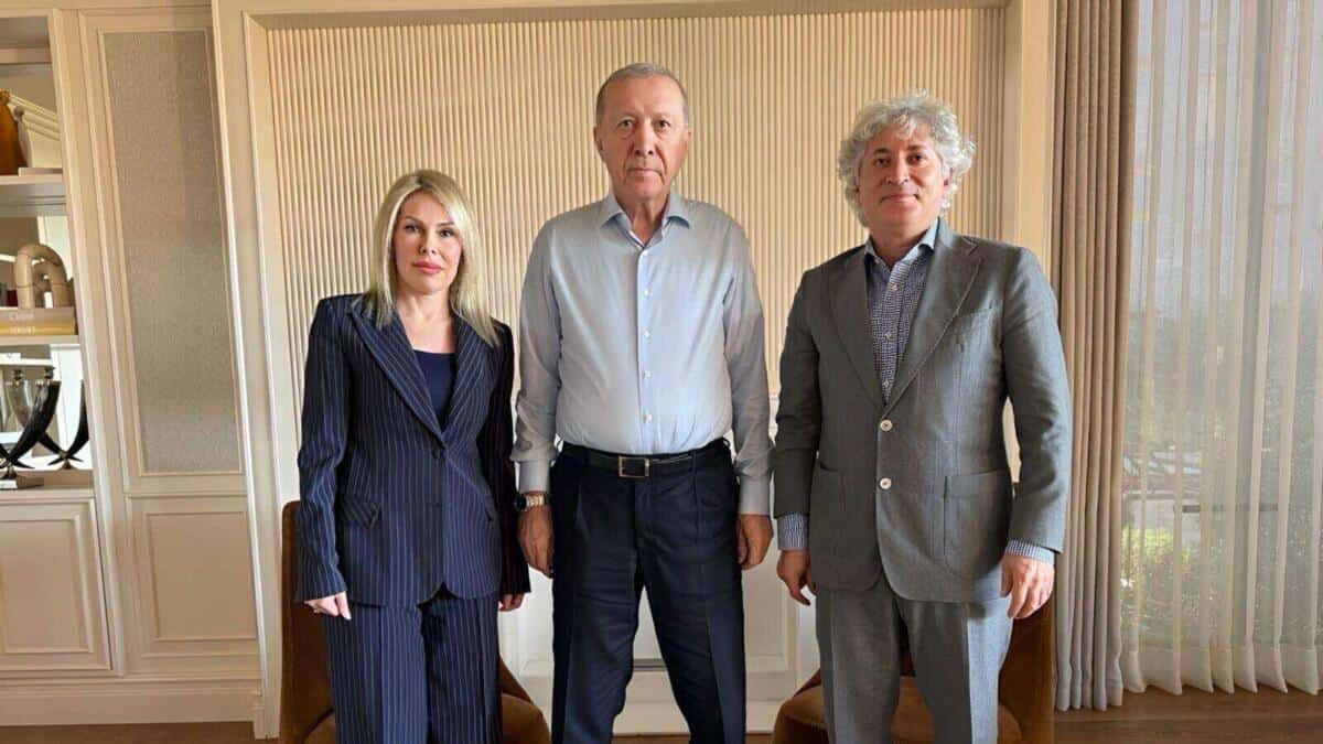 Akdeniz Üniversitesi’nin CAR-T Tedavi Merkezi Cumhurbaşkanı Erdoğan’a Tanıtıldı