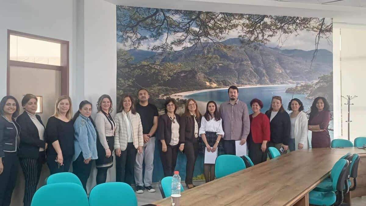 Akdeniz Üniversitesi’nde Yapay Zekâ Destekli Test Geliştirme Semineri Düzenlendi