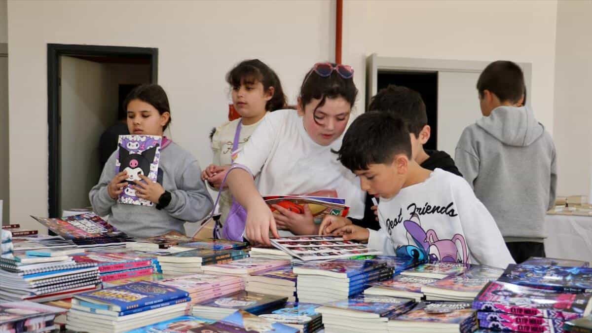 Kaş Kitap Günleri Kaş Atatürk Kültür Merkezi’nde Başladı