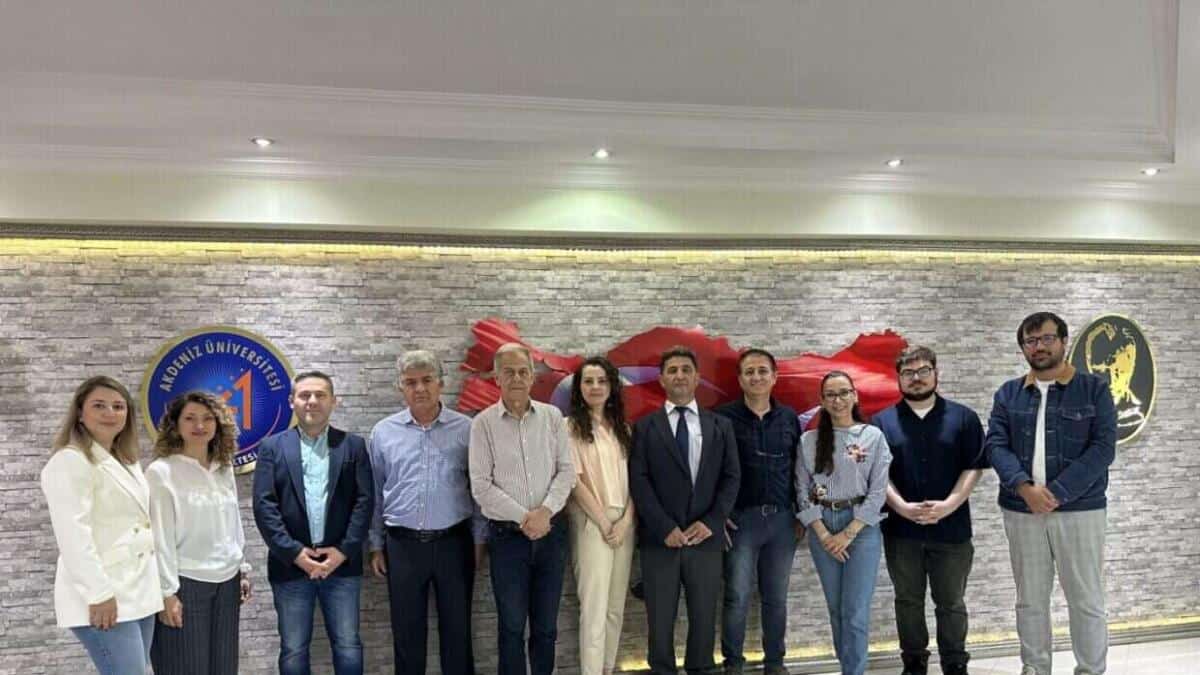 Ulusal Antalya Matematik Olimpiyatı 30. Kez Tamamlandı: 1500 Finalist, 13 Şehirde Yarıştı