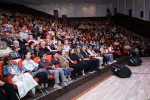 Akdeniz Üniversitesi’nde Melihat Gülses’in Konuk Olduğu Türk Sanat Müziği Gecesi Düzenlendi