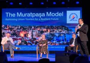 Muratpaşa Belediyesi, Ukrayna'da Kent İçi Turizme Yönelik Projelerini Tanıttı